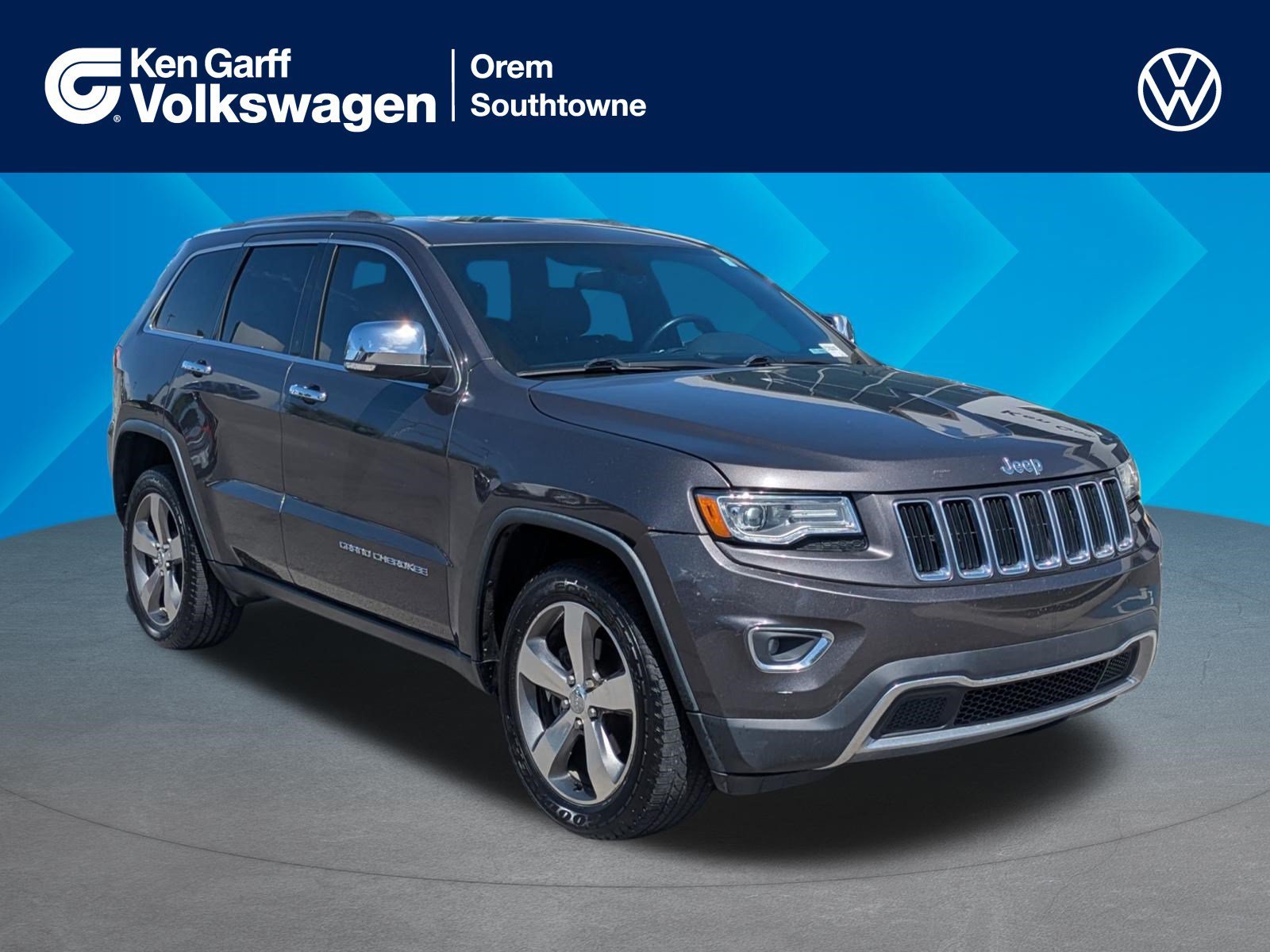 Used 2015 Granite Crystal Metallic Clearcoat Jeep Limited image 1