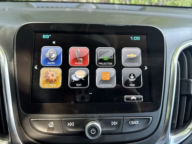 Used 2018 Silver Chevrolet Premier image 21