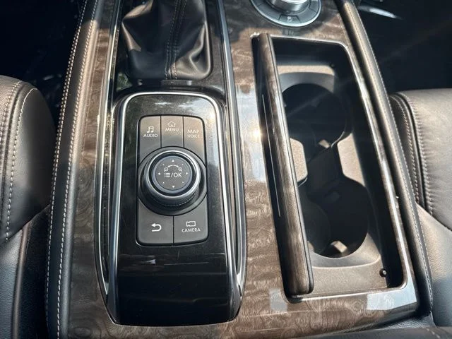 Used 2024 Red Pearl Nissan Platinum image 35