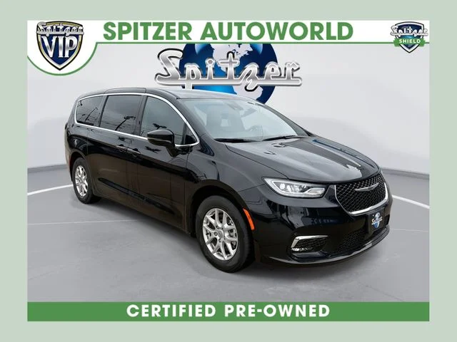 2025 Chrysler Pacifica Select
