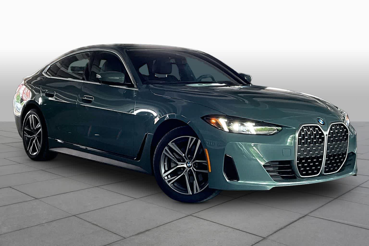 Used 2026 Cape York Green Metallic BMW 430i image 2
