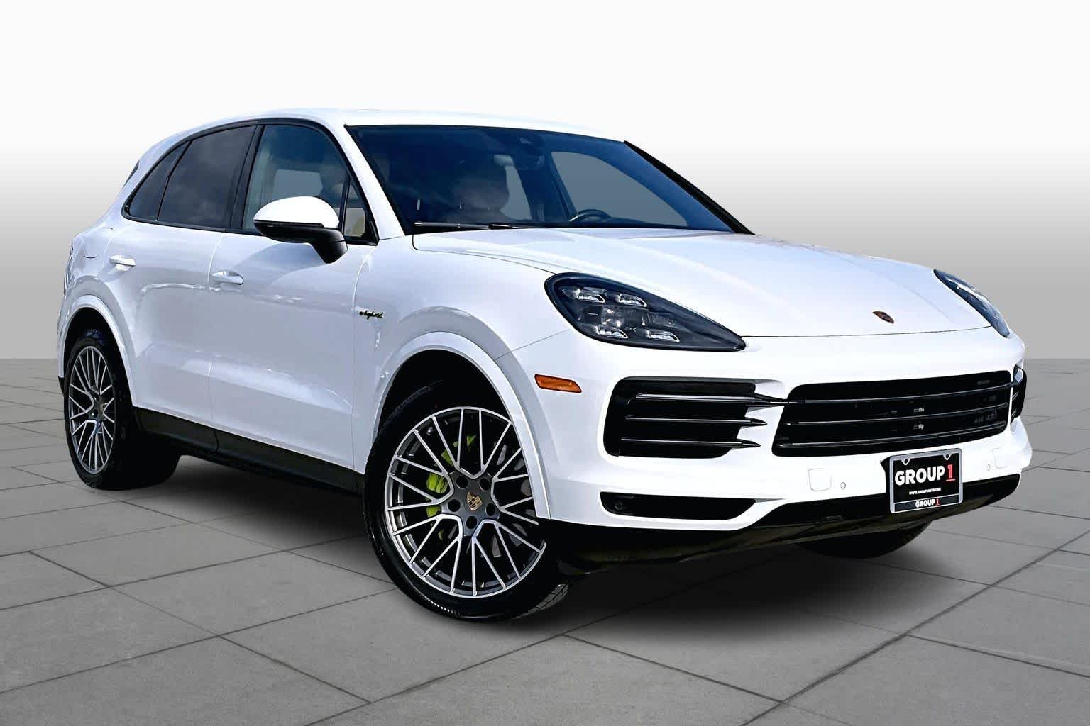 Used 2022 Carrara White Metallic Porsche E-Hybrid image 8