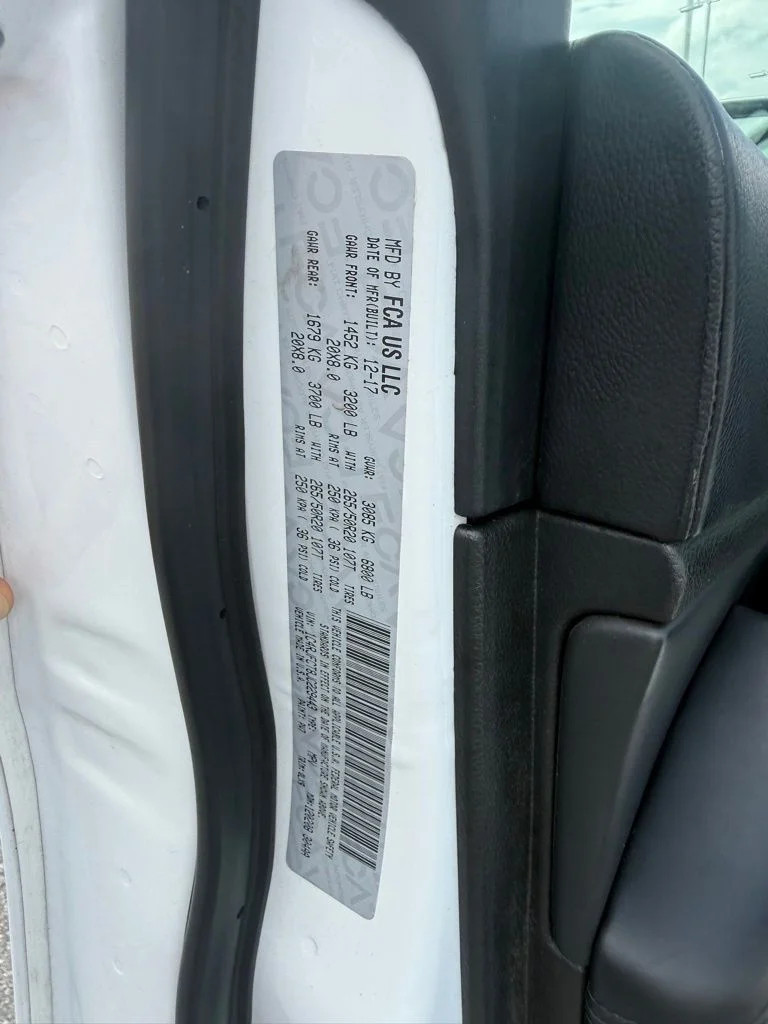 Used 2018 White Jeep Overland image 19