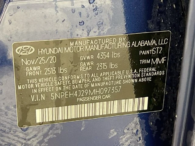 Used 2021 Blue Hyundai Limited image 12