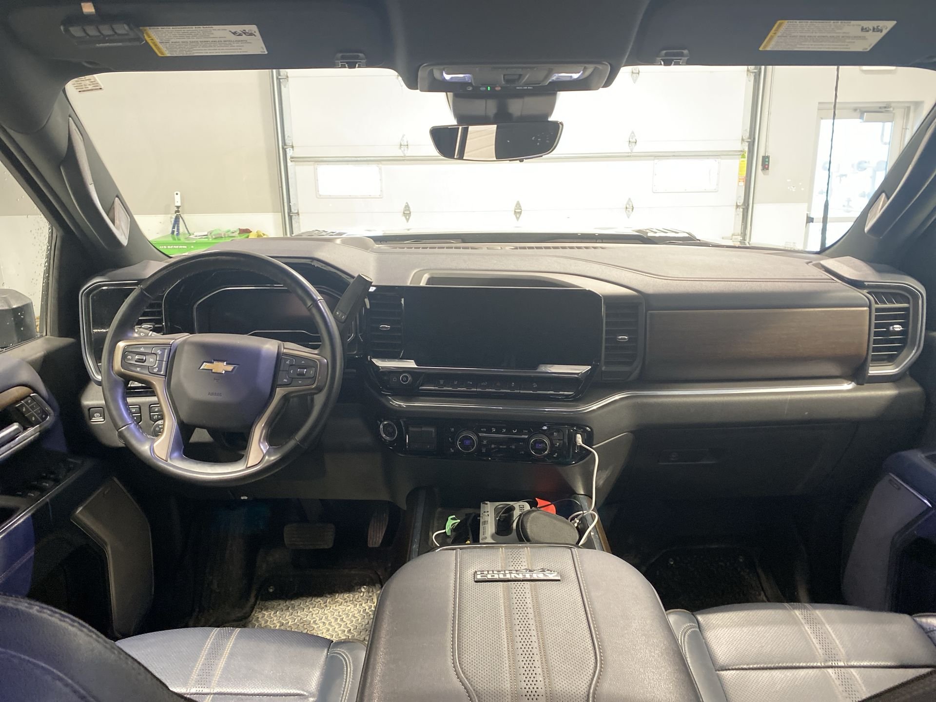 2024 Chevrolet Silverado 2500HD High Country - Photo 48