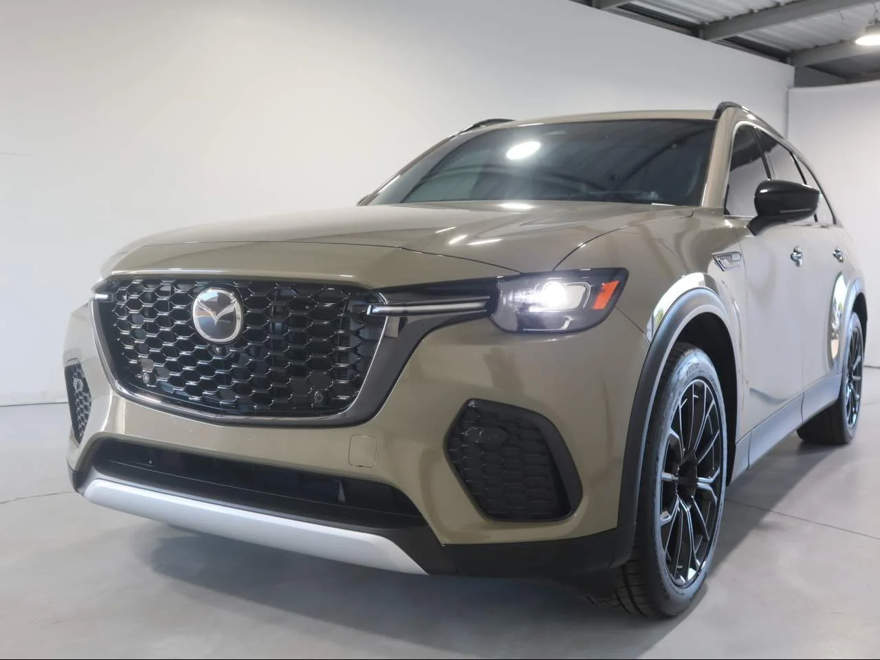 2025 Mazda CX-70
