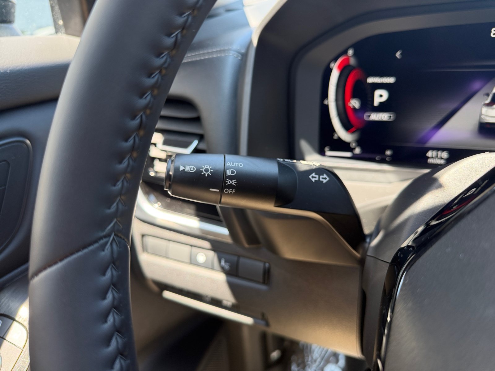 Used 2025 Super Black Nissan SL image 13