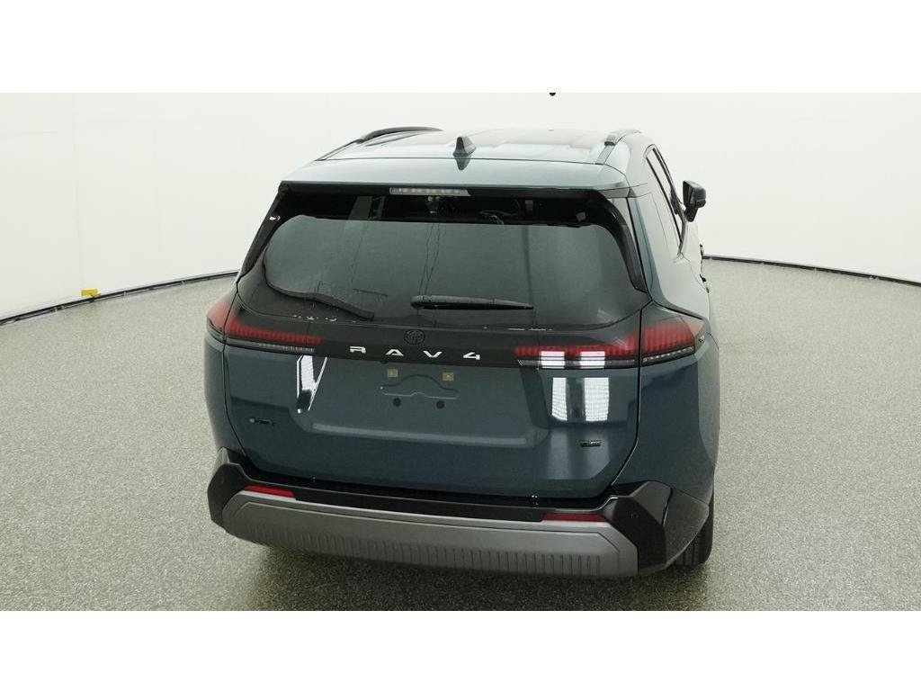 New 2026 Cloud Toyota SE image 7