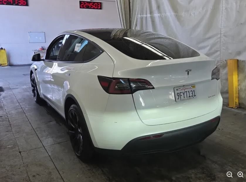 Used 2023 White Tesla Long Range image 2