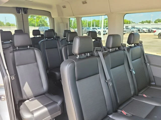 New 2026 Oxford White Ford Passenger Van XL image 9