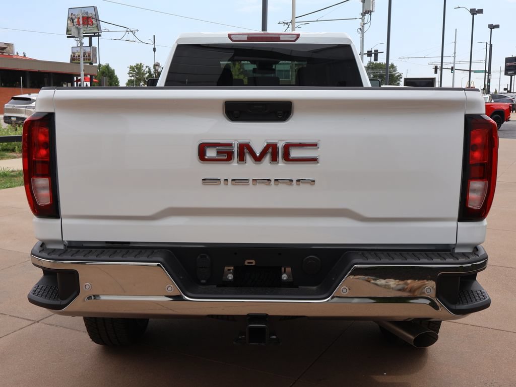 2026 GMC Sierra 3500HD Pro - Photo 6