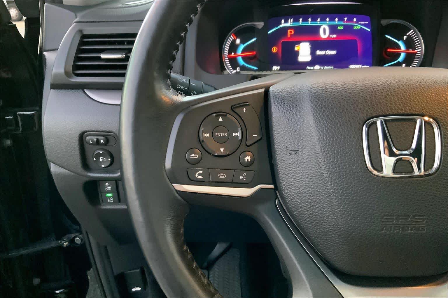 Used 2019 Crystal Black Pearl Honda EX-L image 21