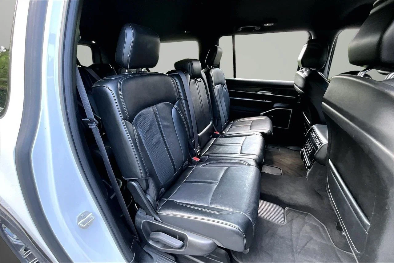 Certified Used 2024 White Jeep Series II image 23