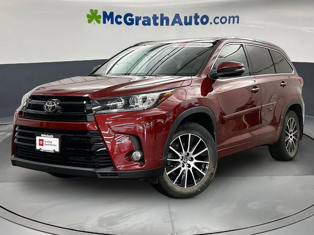 Certified Used 2018 Red Toyota SE image 2