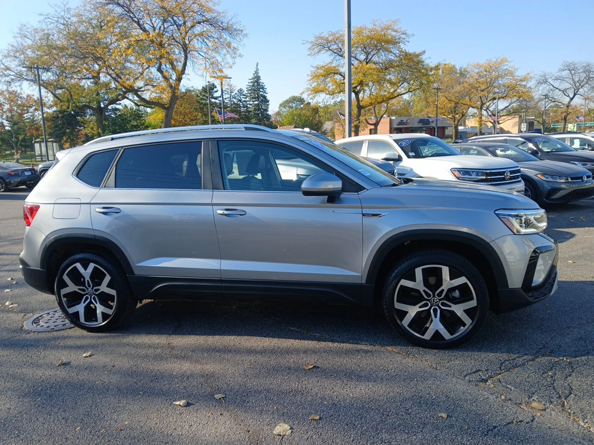 Certified Used 2023 Silver Volkswagen SEL image 3