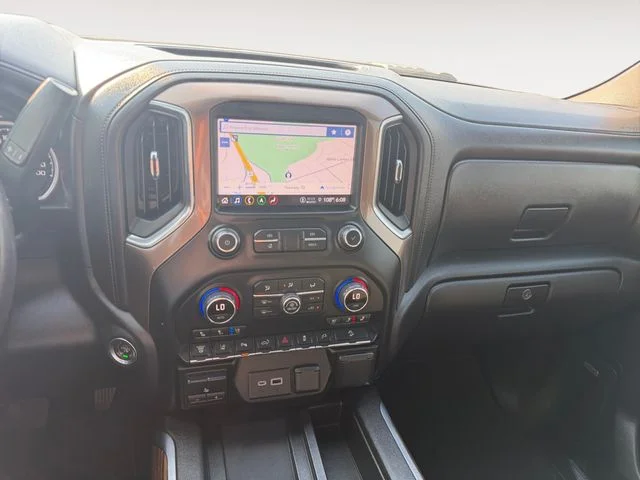 Used 2021 Black Chevrolet High Country image 15