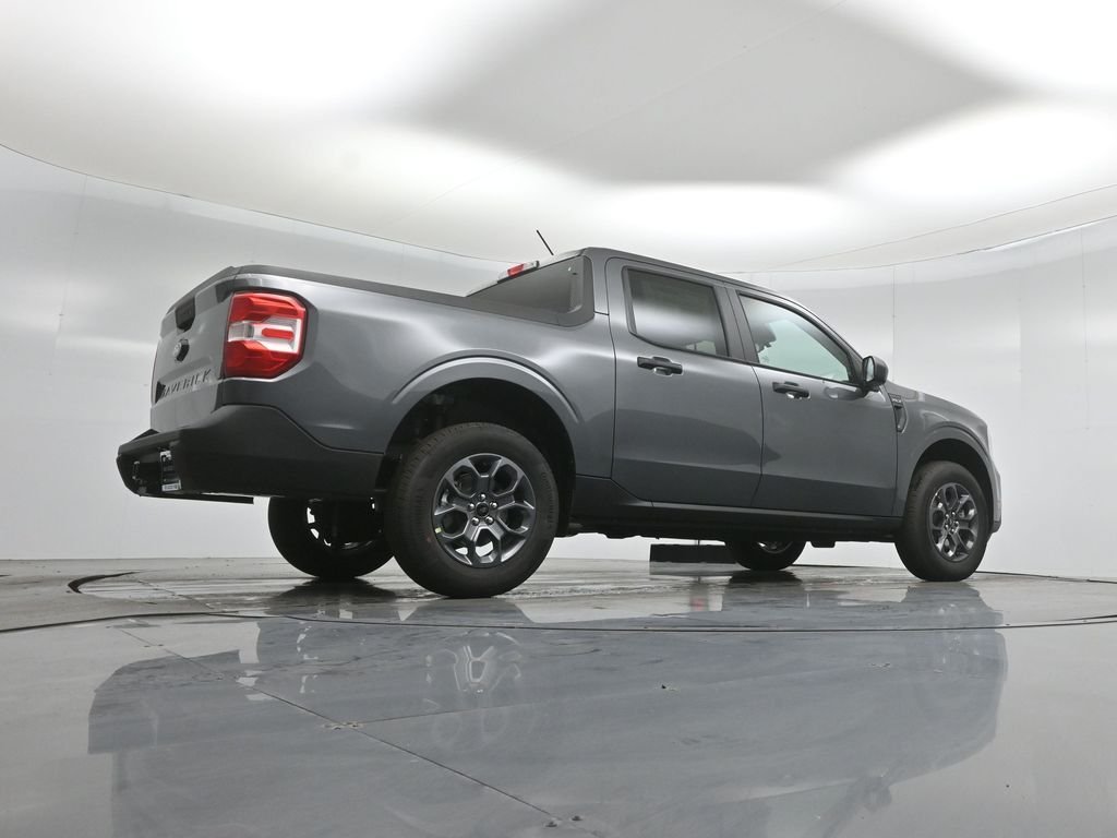 New 2026 Carbonized Gray Metallic Ford XLT image 44