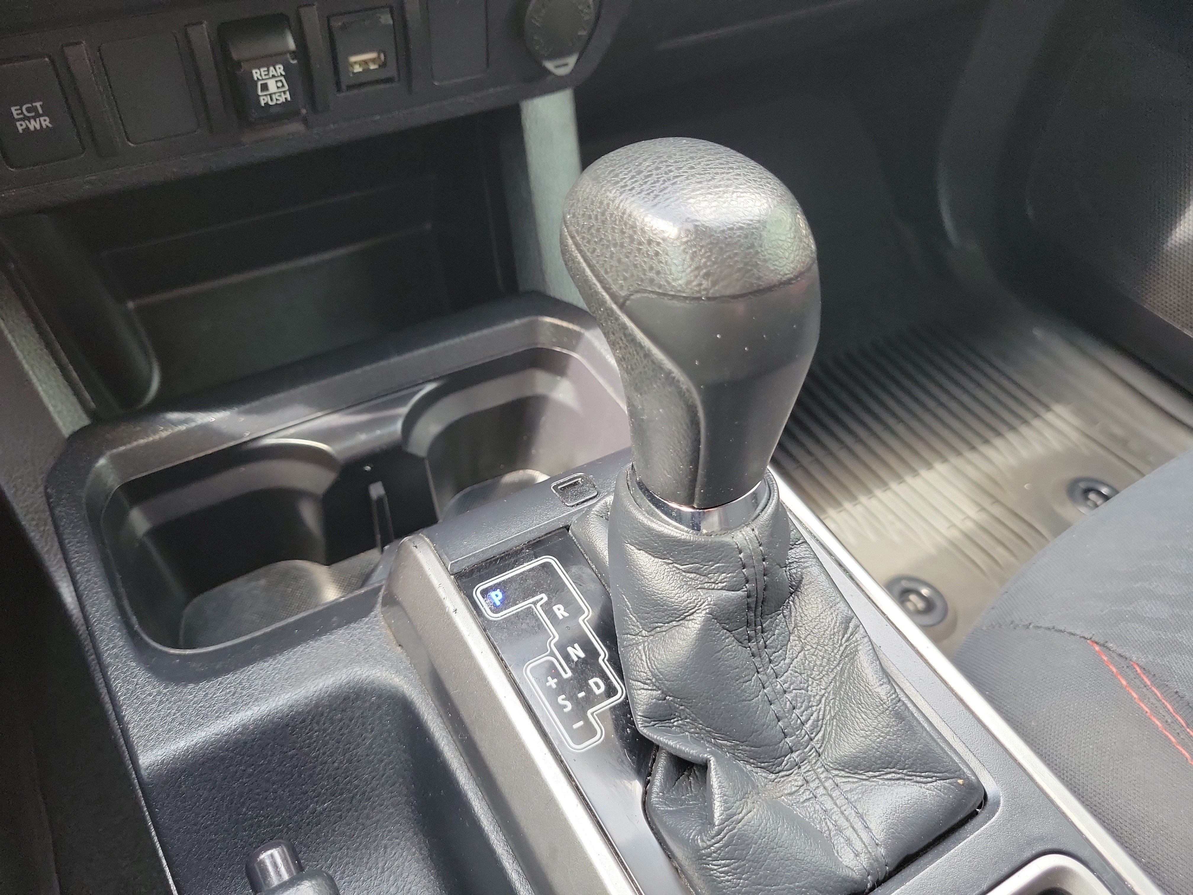Used 2021 Magnetic Gray Metallic Toyota SR5 image 26