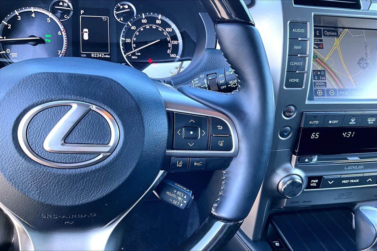 Used 2021 Starfire Pearl Lexus Premium image 23