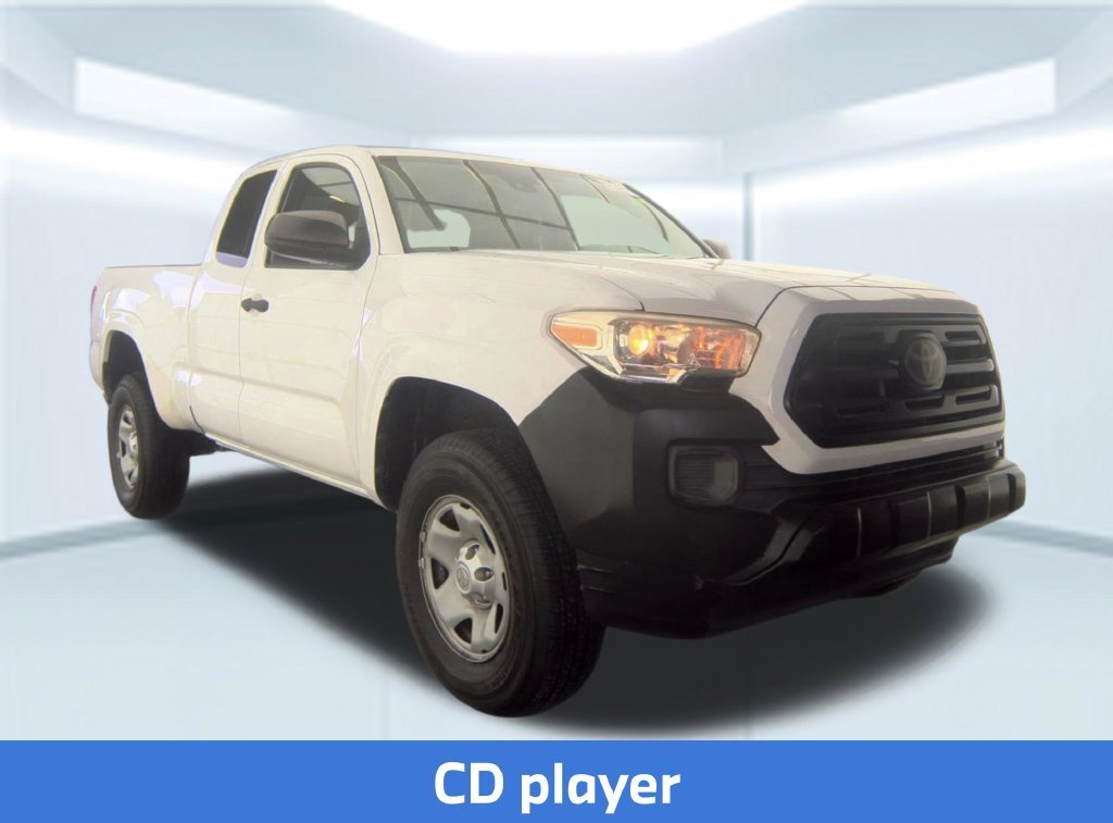 Used 2018 White Toyota SR image 5