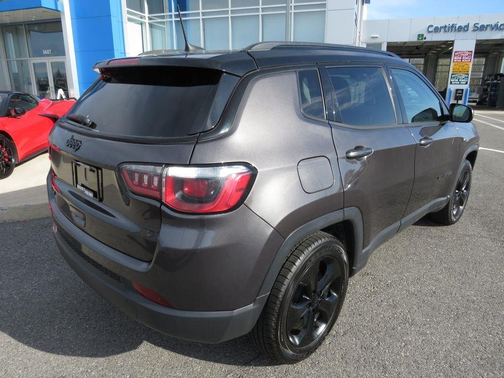 Used 2019 Granite Crystal Metallic Clear Jeep Altitude image 6