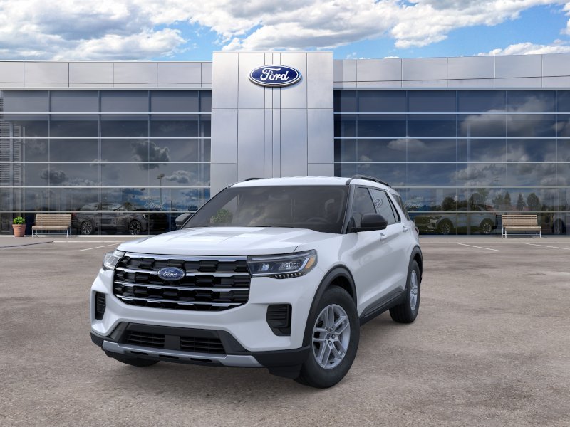New 2026 Space White Metallic Ford Active image 2