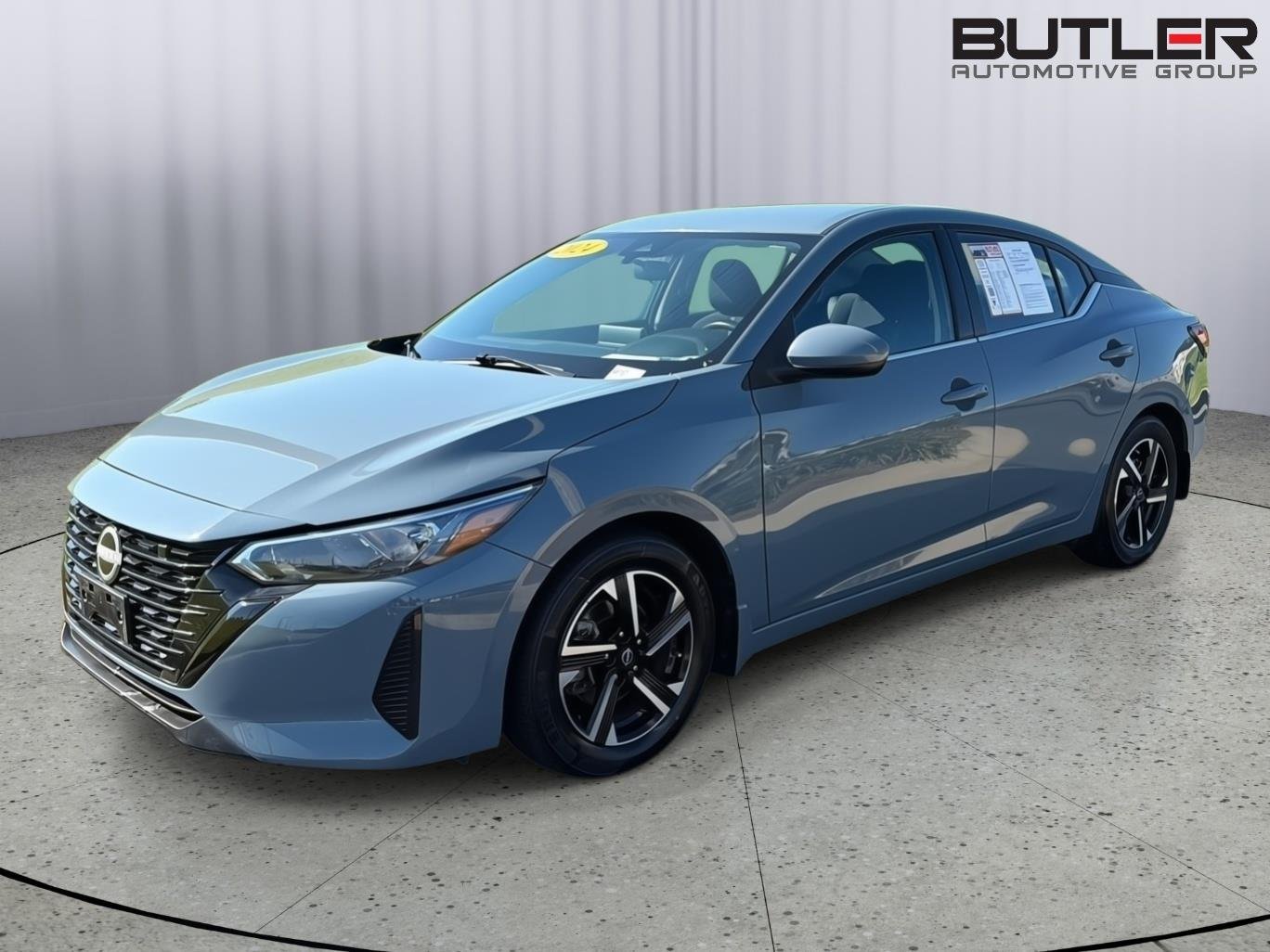 Used 2024 Atlantic Gray Metallic Nissan SV image 2