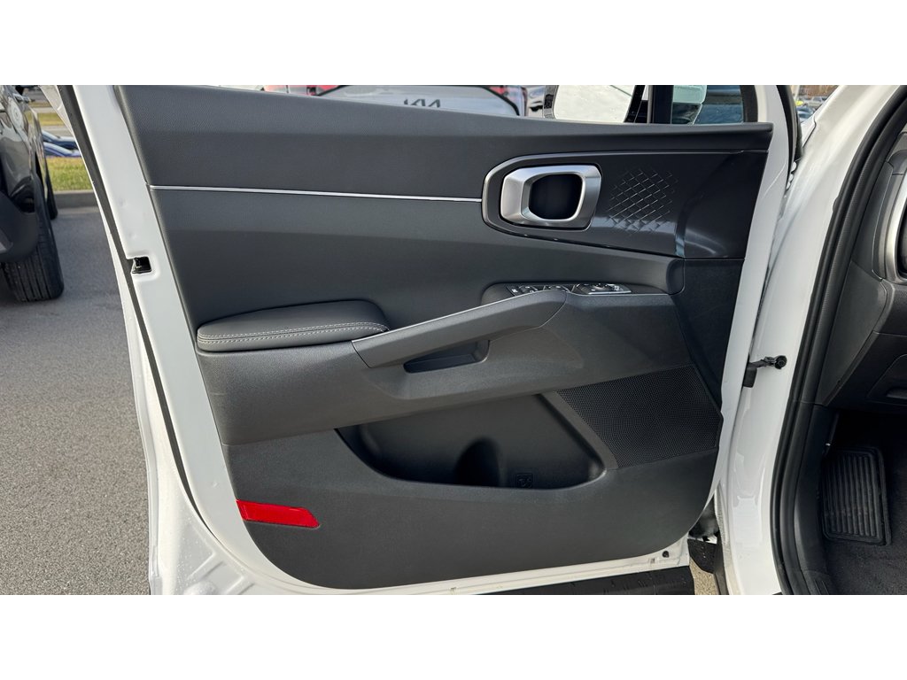 New 2026 Glacial White Pearl Kia S image 23