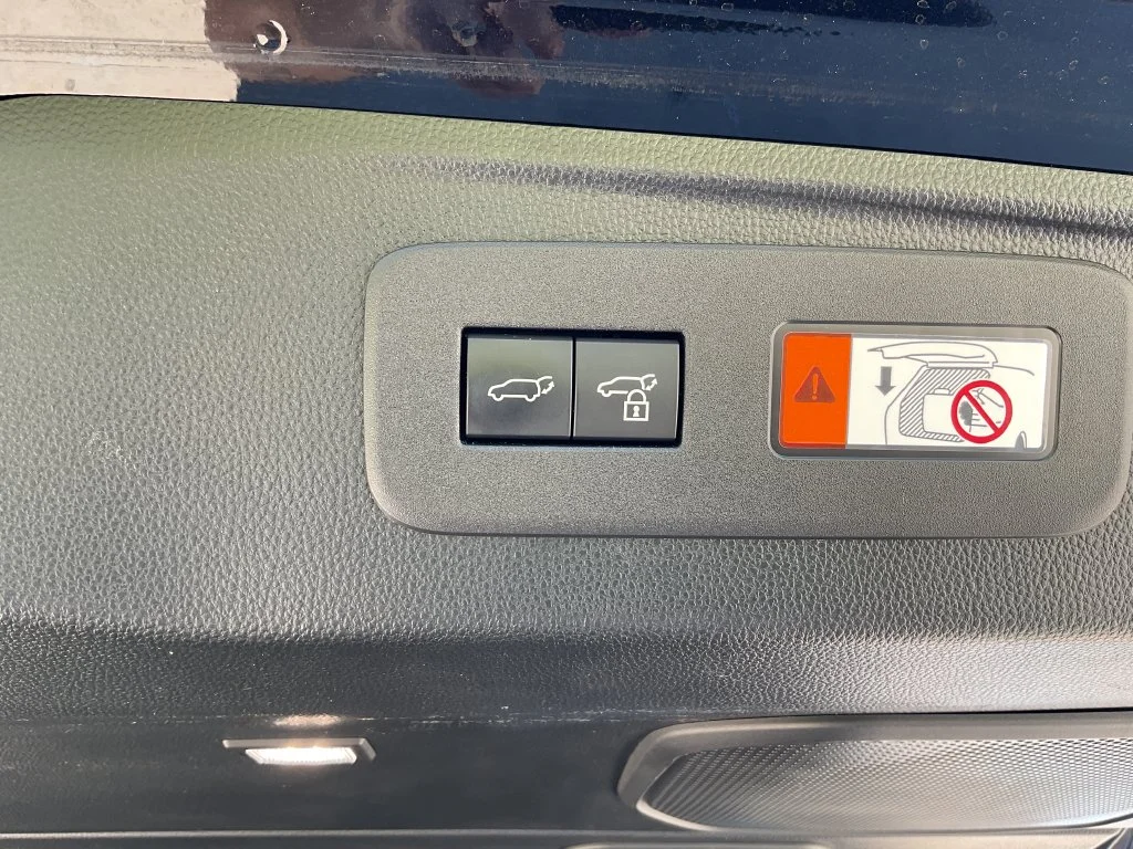 Used 2025 Black Toyota Base image 10