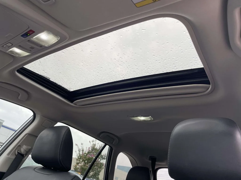 2018 Subaru Outback Limited - Photo 9