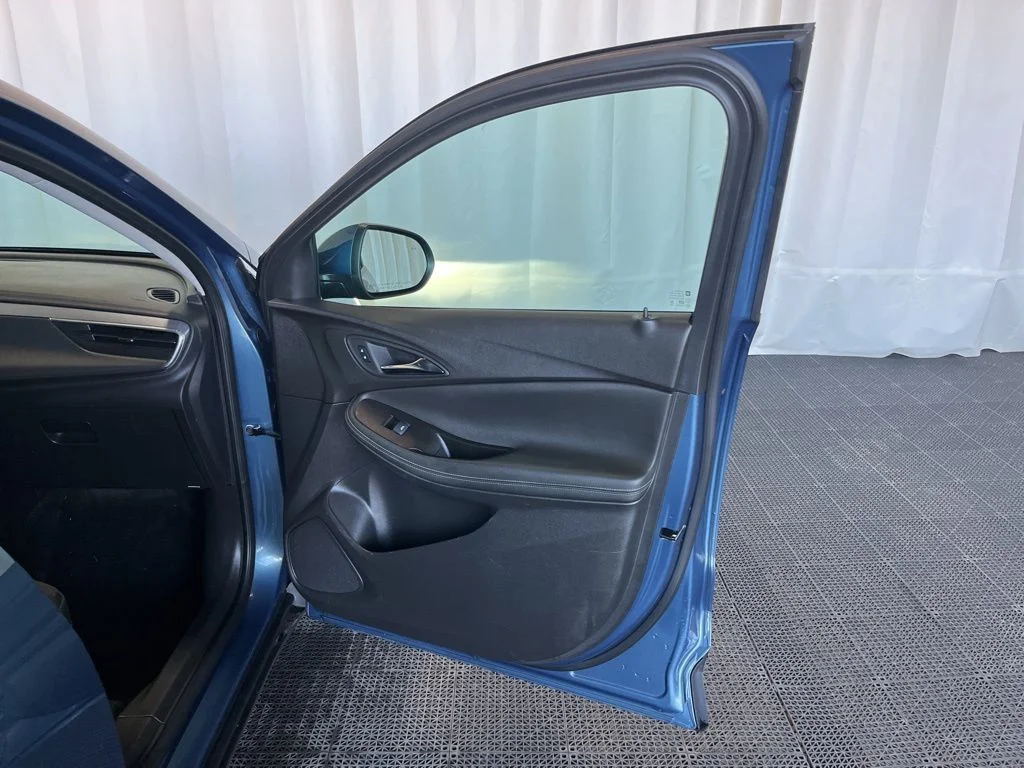 Used 2024 Blue Buick Preferred image 16