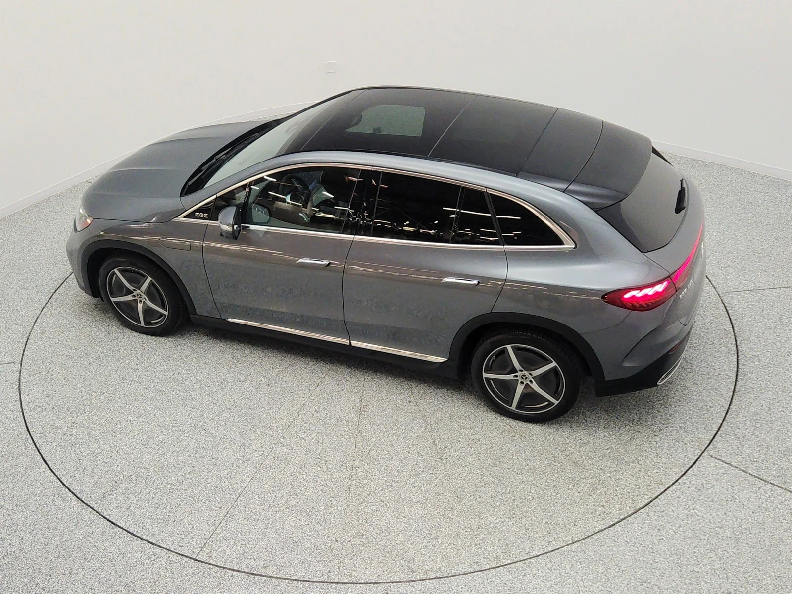 Used 2023 Selenite Grey Metallic Mercedes-Benz EQE 350 4MATIC® SUV image 29