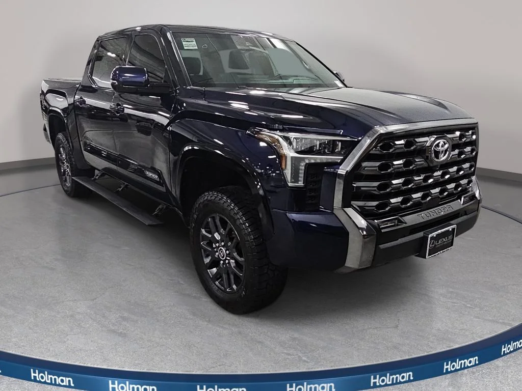 Used 2023  Toyota Platinum image 4