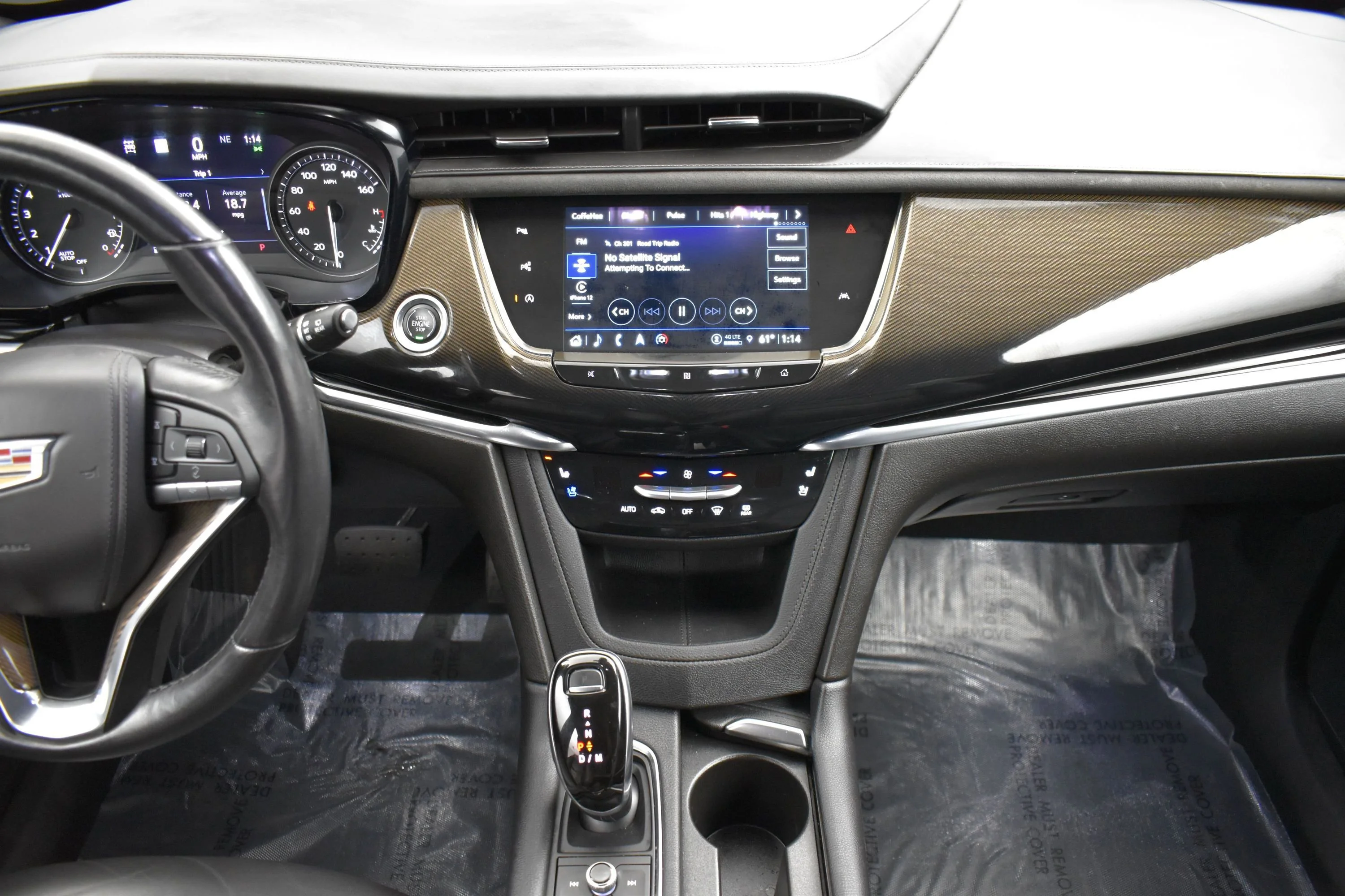 Used 2021 Dark Moon Blue Metallic Cadillac Premium Luxury image 19