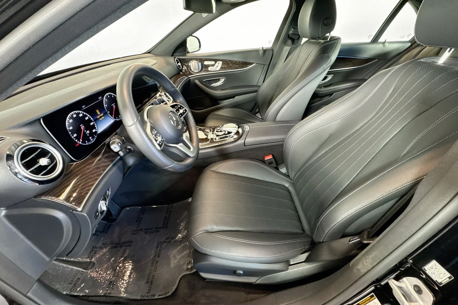 Used 2020 Black Mercedes-Benz E 350 image 19