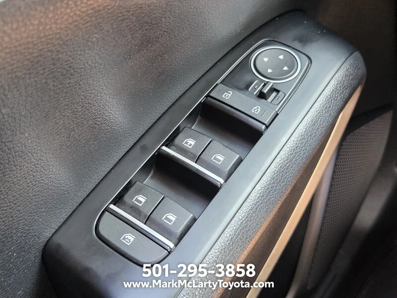 Used 2023 GRAY KIA LX IVT image 23