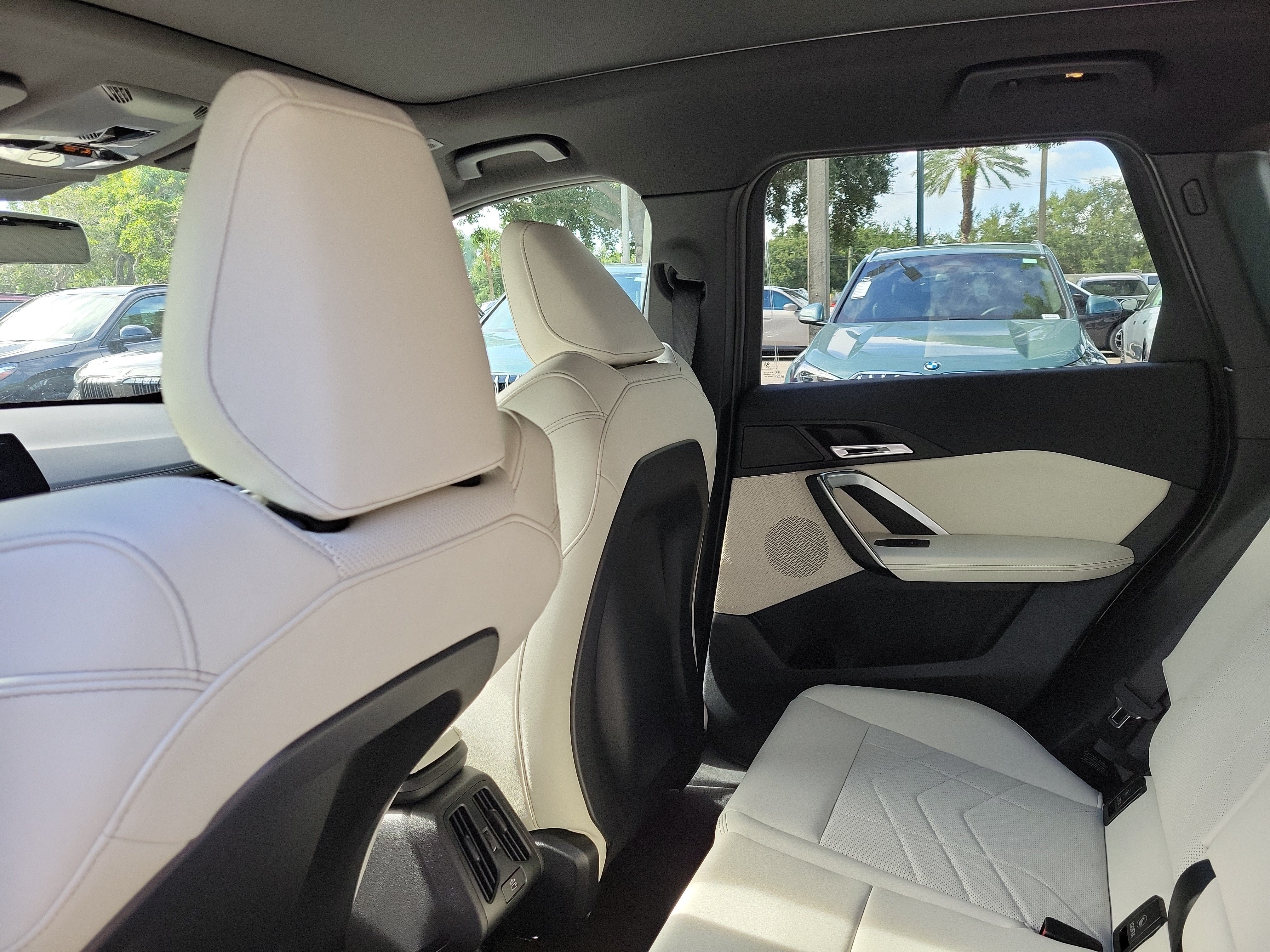 New 2026 Black Sapphire Metallic BMW xDrive28i image 10