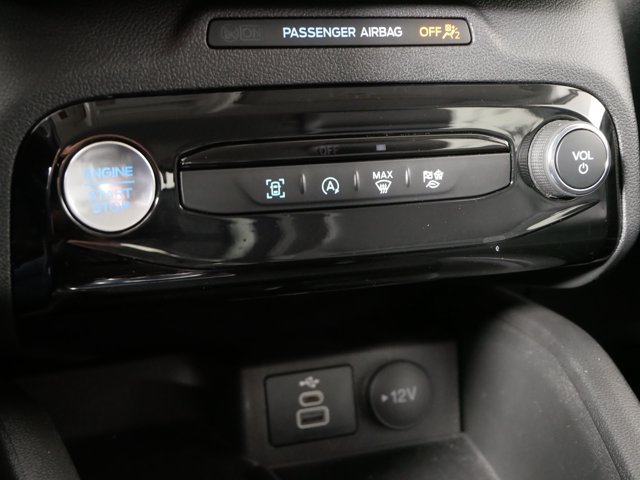 2025 Ford Escape Platinum - Photo 29