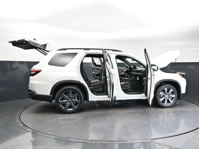 New 2026 Platinum White Pearl Honda Sport image 32