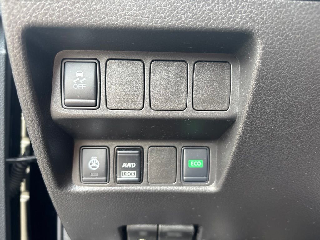 Used 2017 Black Nissan SV image 20