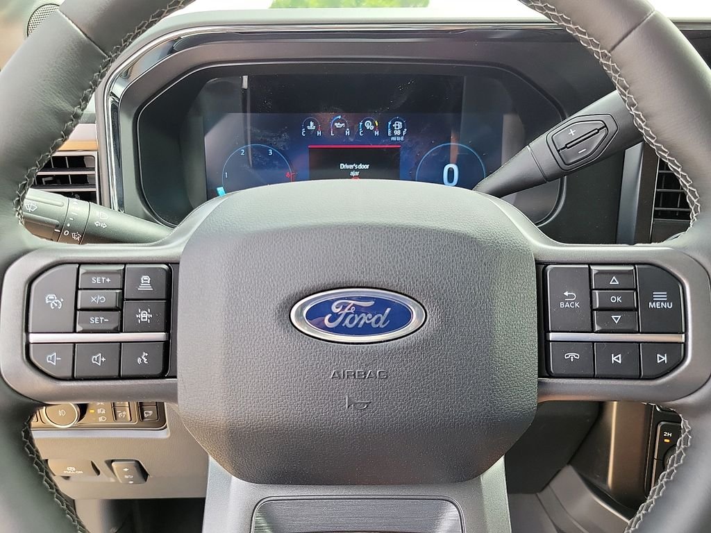 New 2026 Star White Metallic Tri-Coat Ford F-250® Lariat® image 24