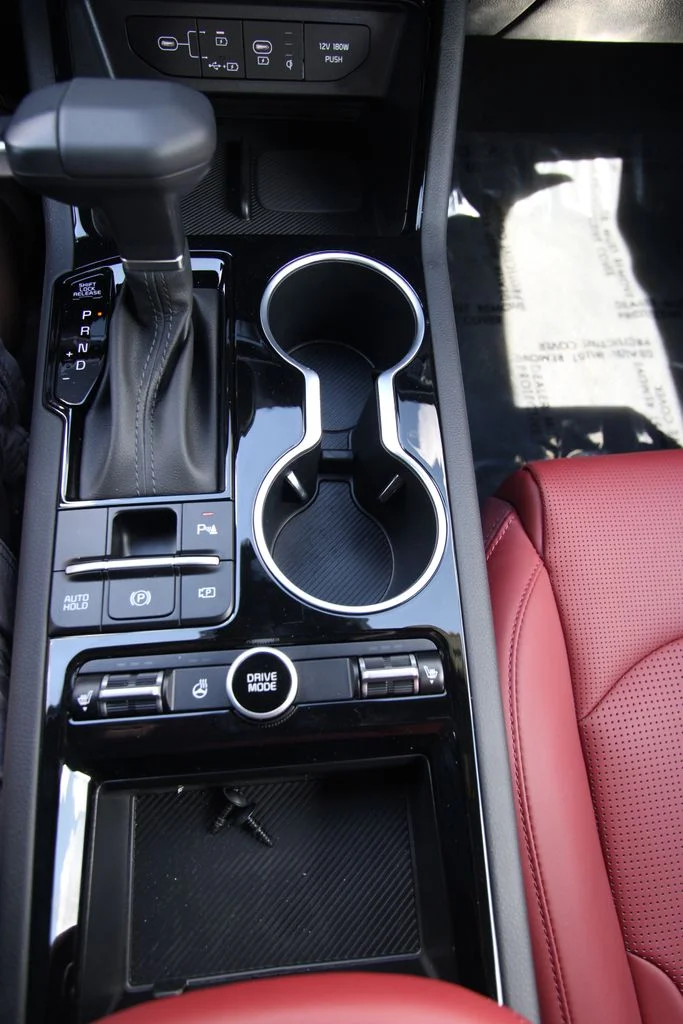 New 2026 White Kia GT-Line image 24
