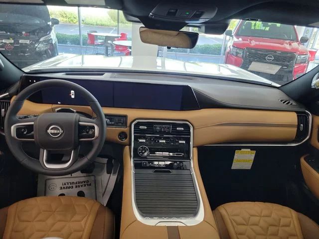 New 2026 Everest White TriCoat Nissan Platinum Reserve image 9