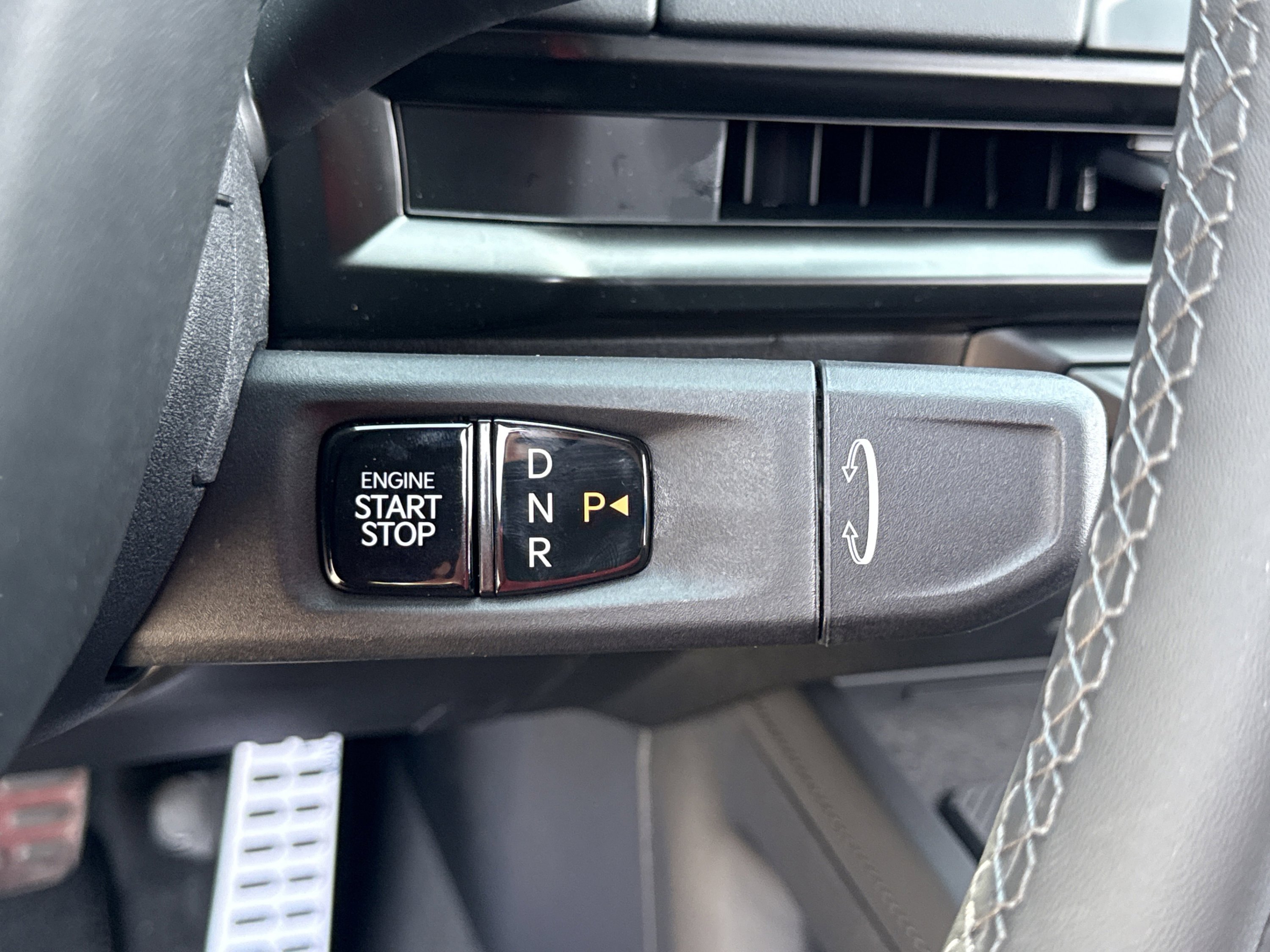 New 2027 Terrain Brown Kia X-Line SX image 17