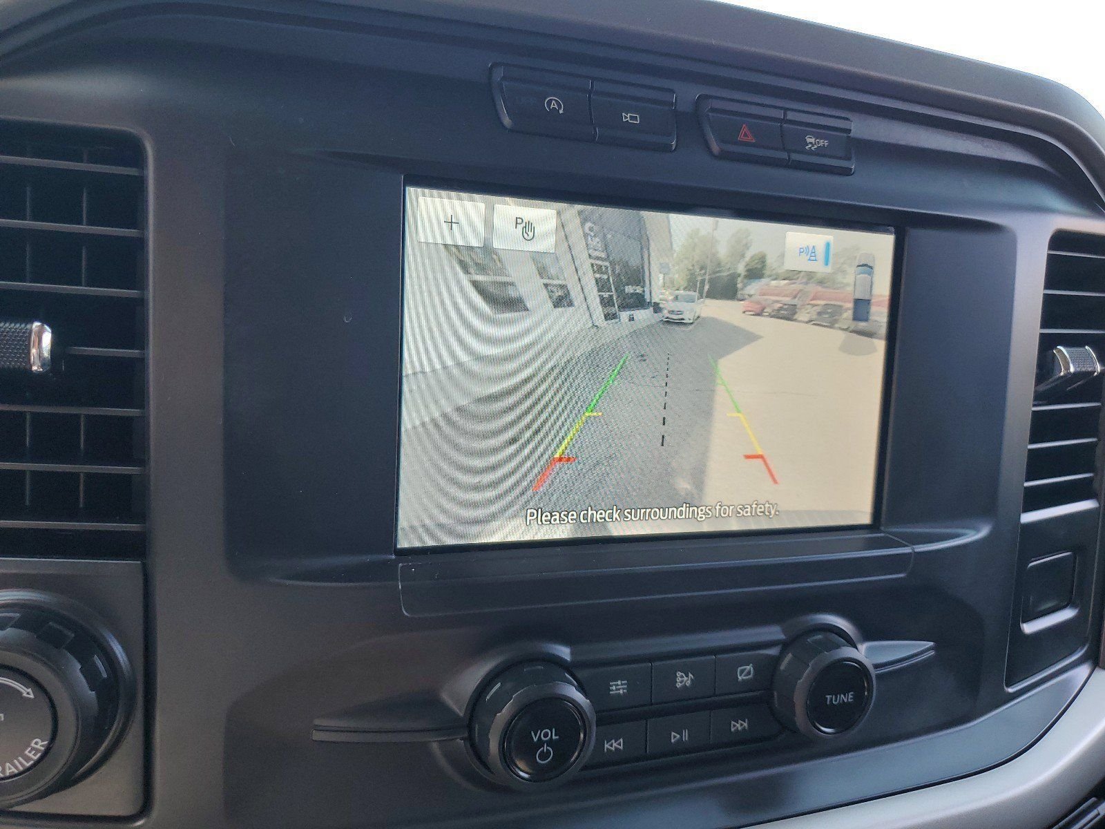 Used 2021 White Ford XLT image 21