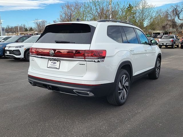 New 2026 White/off-white Volkswagen 2.0T SE w/Technology image 8
