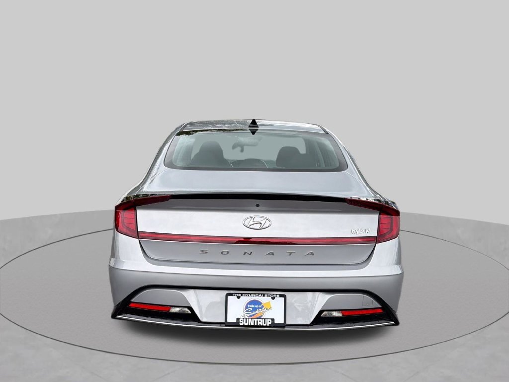 Used 2023 Silver Hyundai SEL image 14