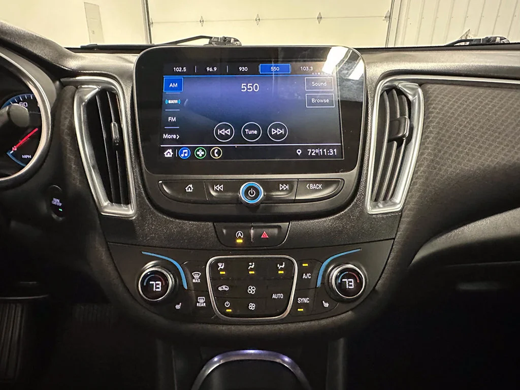 Used 2020 SILVER ICE METALLIC Chevrolet LT image 30