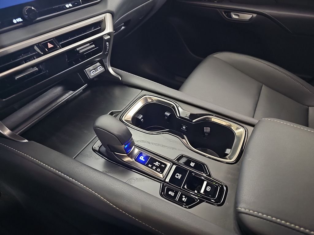 Used 2025 IRIDIUM Lexus 350h Premium image 28