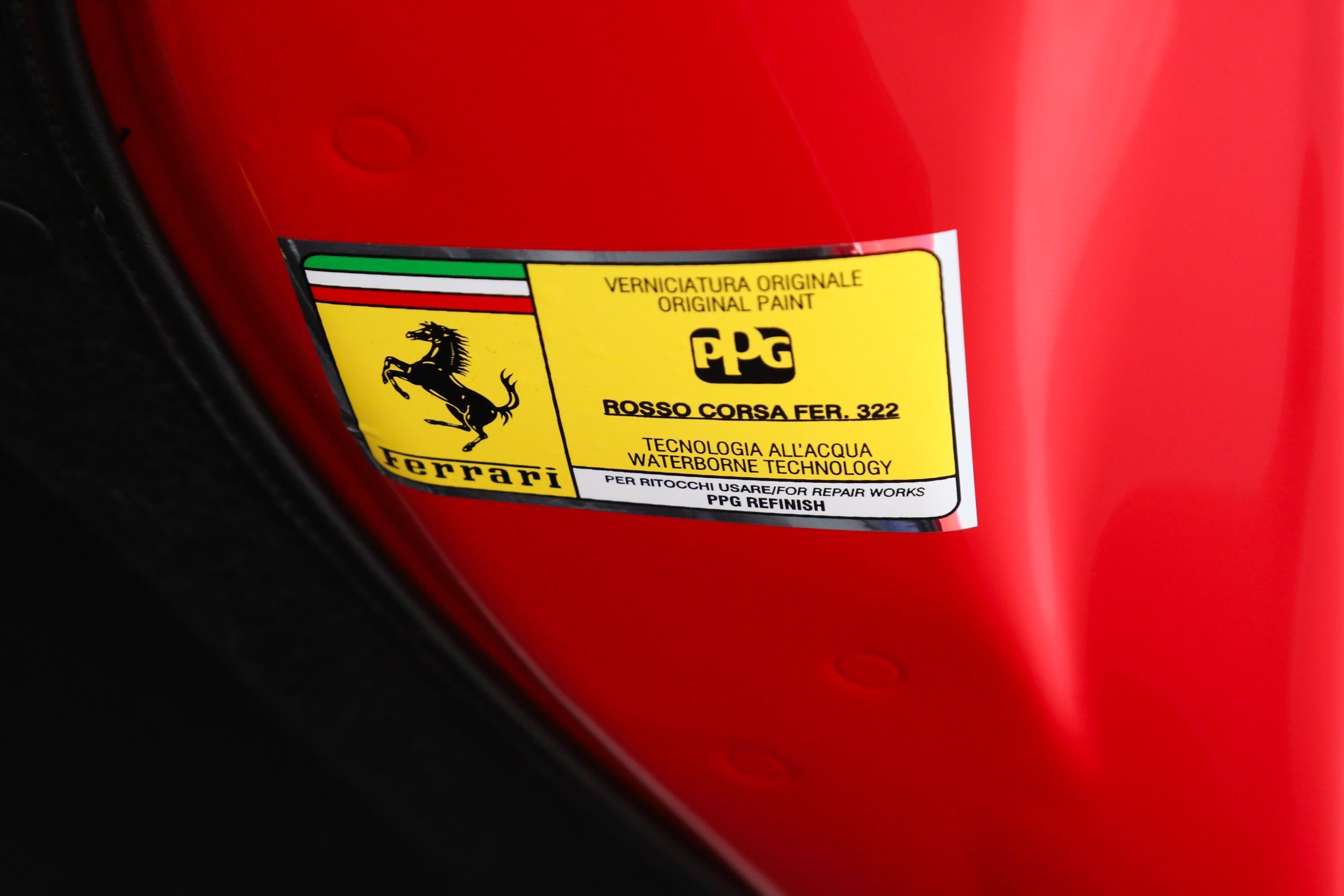 Used 2014 Red Ferrari  image 32